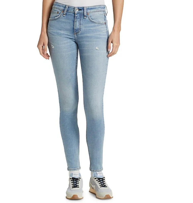 Cate Mid-Rise Skinny Jean in Lou