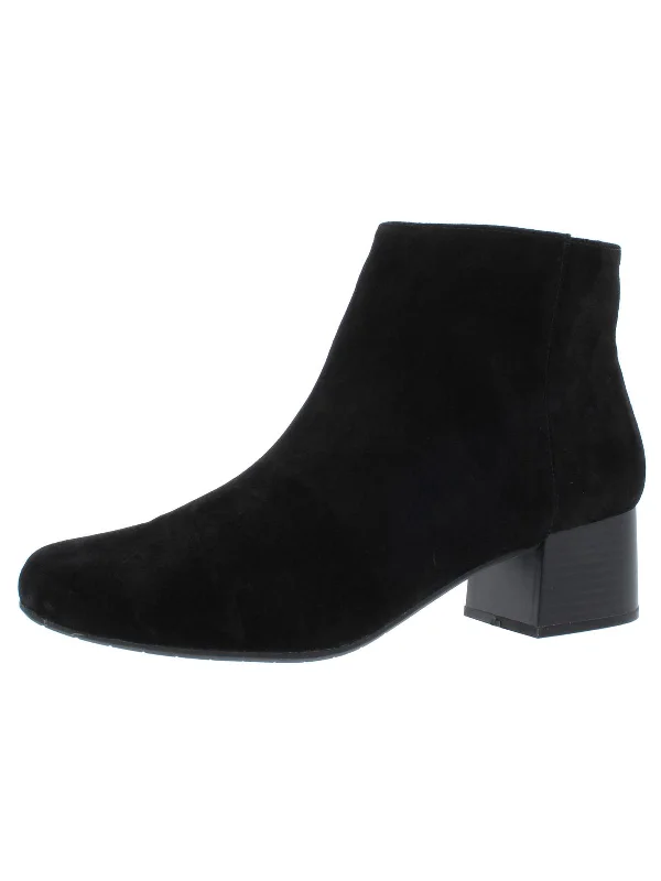 Road Stop Womens Ankle Booties