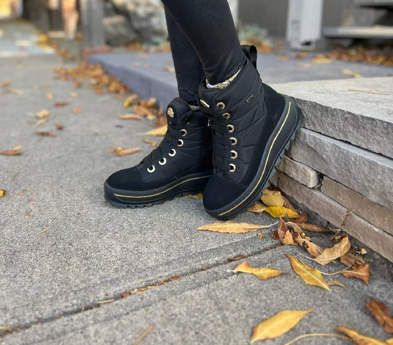 Tyra Boot In Black/gold