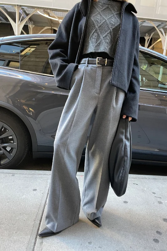 WIDE LEG TROUSER