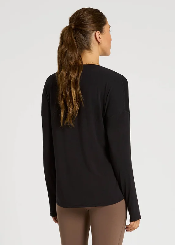 Essential Long Sleeve