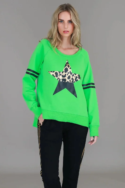 Leopard Star Sweatshirt - Apple Green